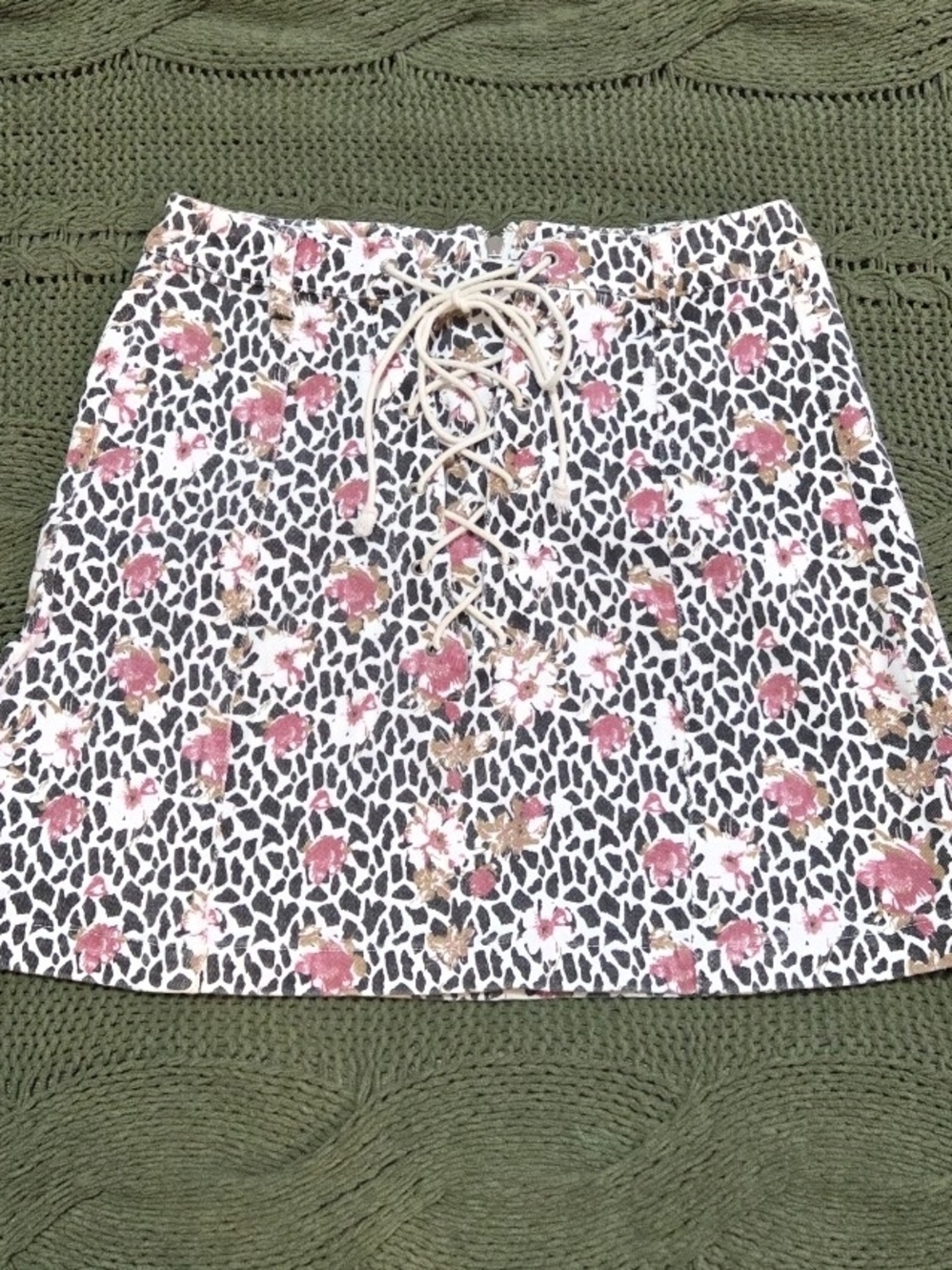 Umgee Mini Skirt High Waisted Leopard Print Floral Lace Up Front Y2k